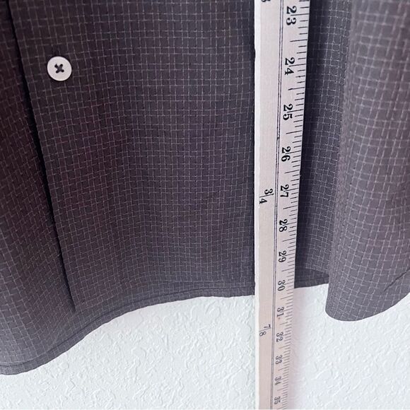 Tommy Bahama Mens Brown Print Size L Silk Cotton Blend Button Shirt Long Sleeve - Picture 2 of 6